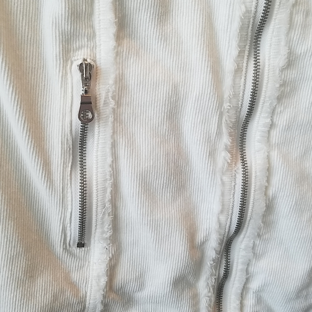 Distressed jacket - Picture 4 of 8